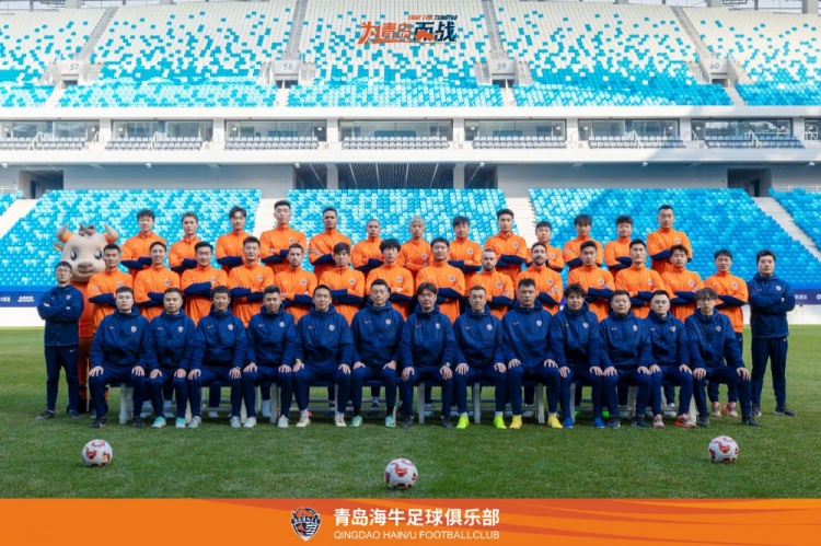  青島海牛一線隊名單：老將鄭龍、薩里奇坐鎮(zhèn)，金洋洋等新援在列
