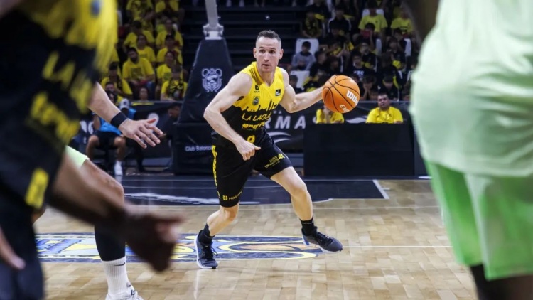  NBA初代老六，42歲進(jìn)入生涯巔峰？！